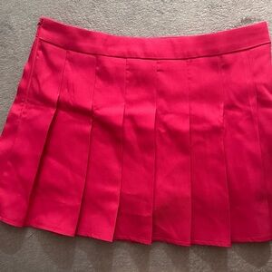 Elegant Pink Pleated Skirt